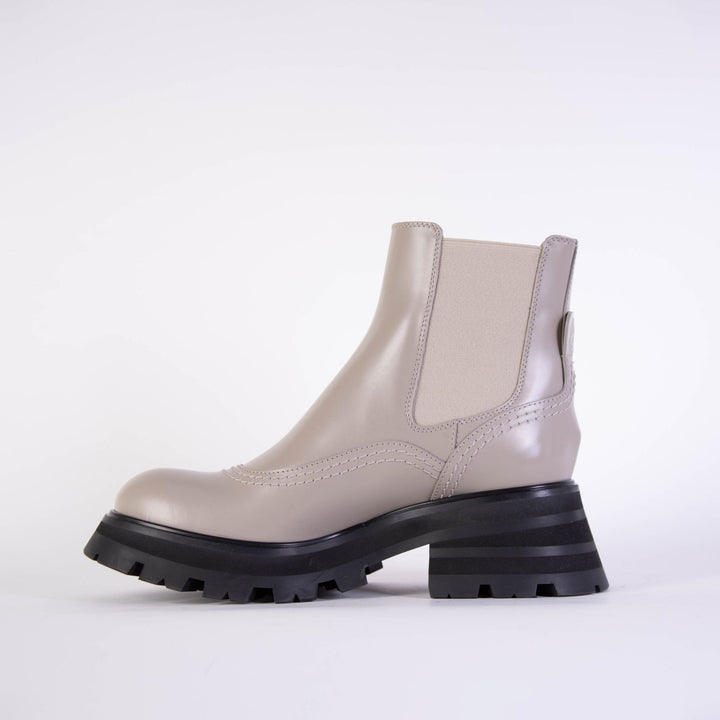 Alexander McQueen Grey Leather Chelsea Boots